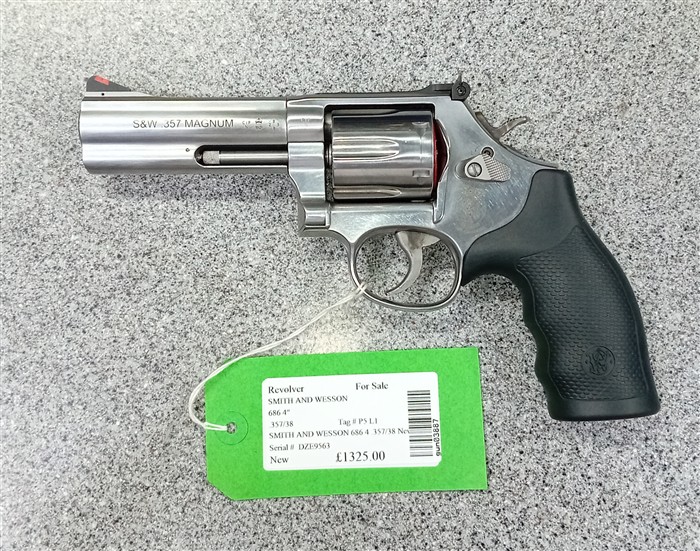 SMITH AND WESSON 686 4 .357/38 New